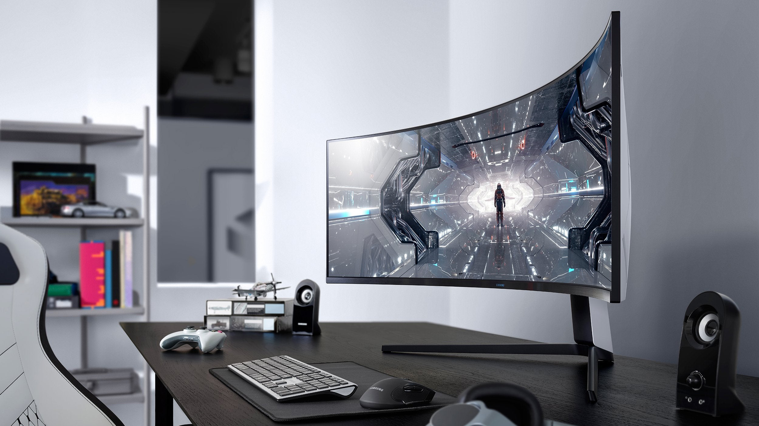 Black Friday Curved Monitor Deals